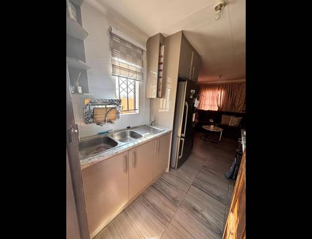 3 BEDROOM HOUSE FOR SALE IN WINDMILL PARK